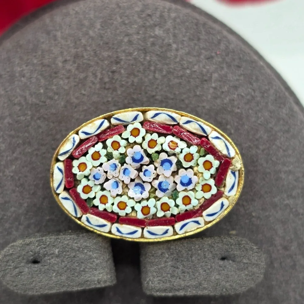 Vintage Micro Mosaic Oval Brooch Floral Design Gold‎ Tone ITALY Pin Jewerly